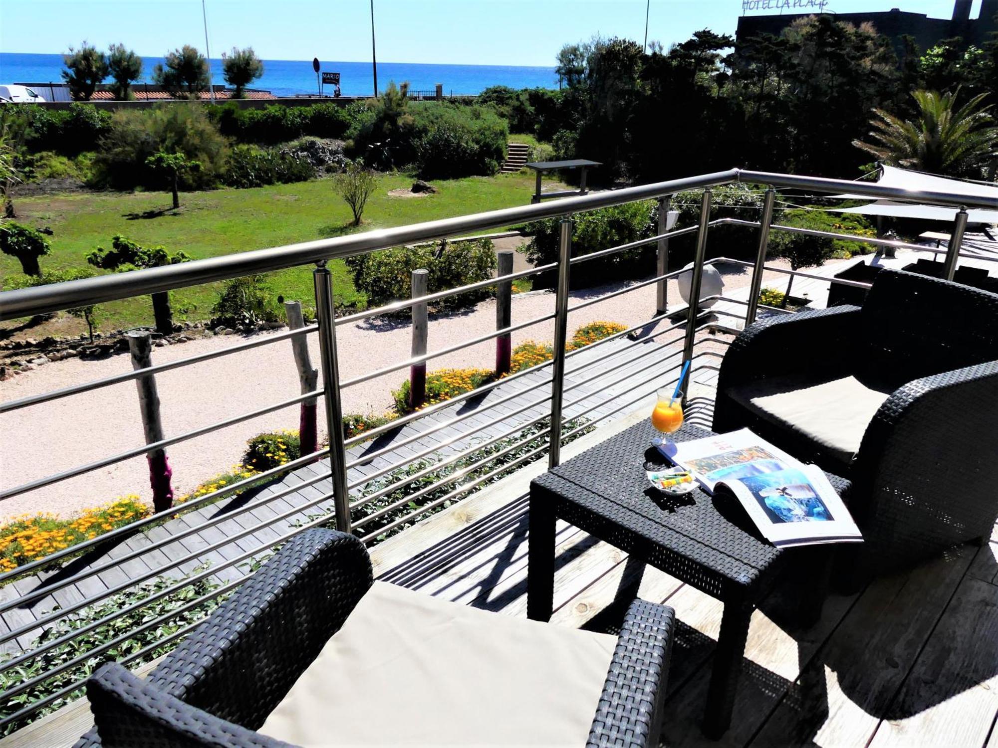 Hôtel de la Vierge Noire Sainte-Maxime Extérieur photo