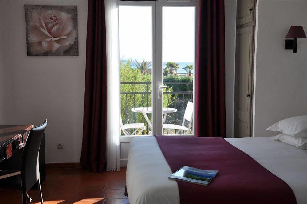 Hôtel de la Vierge Noire Sainte-Maxime Extérieur photo