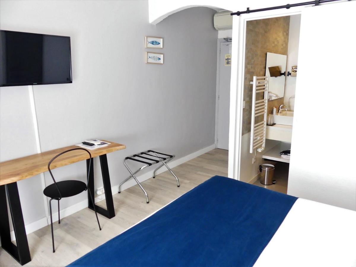 Hôtel de la Vierge Noire Sainte-Maxime Extérieur photo