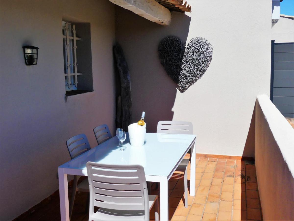 Hôtel de la Vierge Noire Sainte-Maxime Extérieur photo