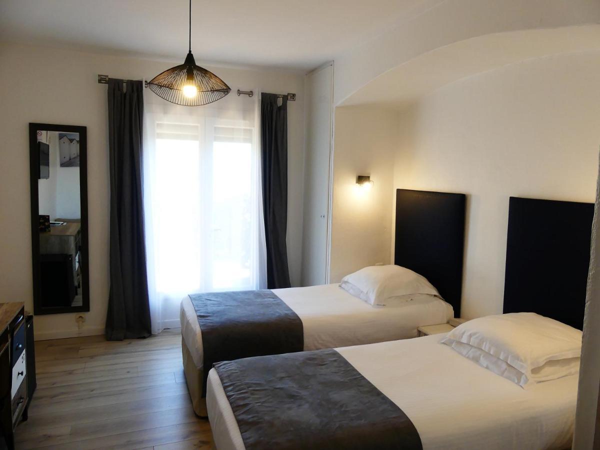Hôtel de la Vierge Noire Sainte-Maxime Extérieur photo